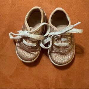 Size 4 glitter Kate spade keds - baby